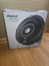 iRobot Roomba 650 Vacuum Cleaning Robot For Parts Only Sweeper Automatic