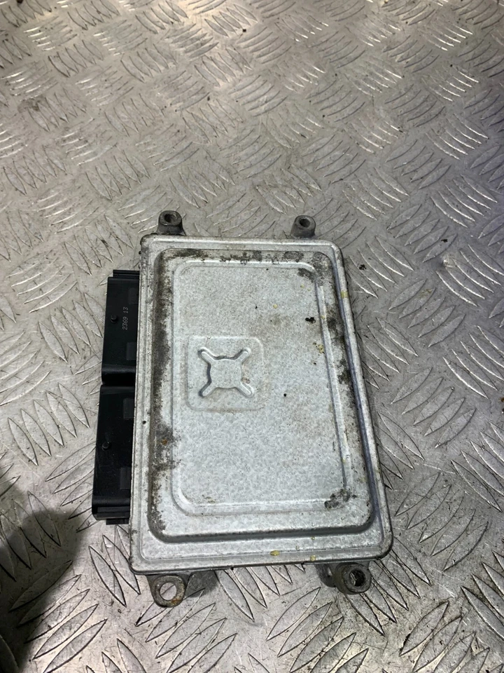 Chevrolet Aveo 2009 unidad de control del motor 1,2 13305978 #2 Foto 4 de 4