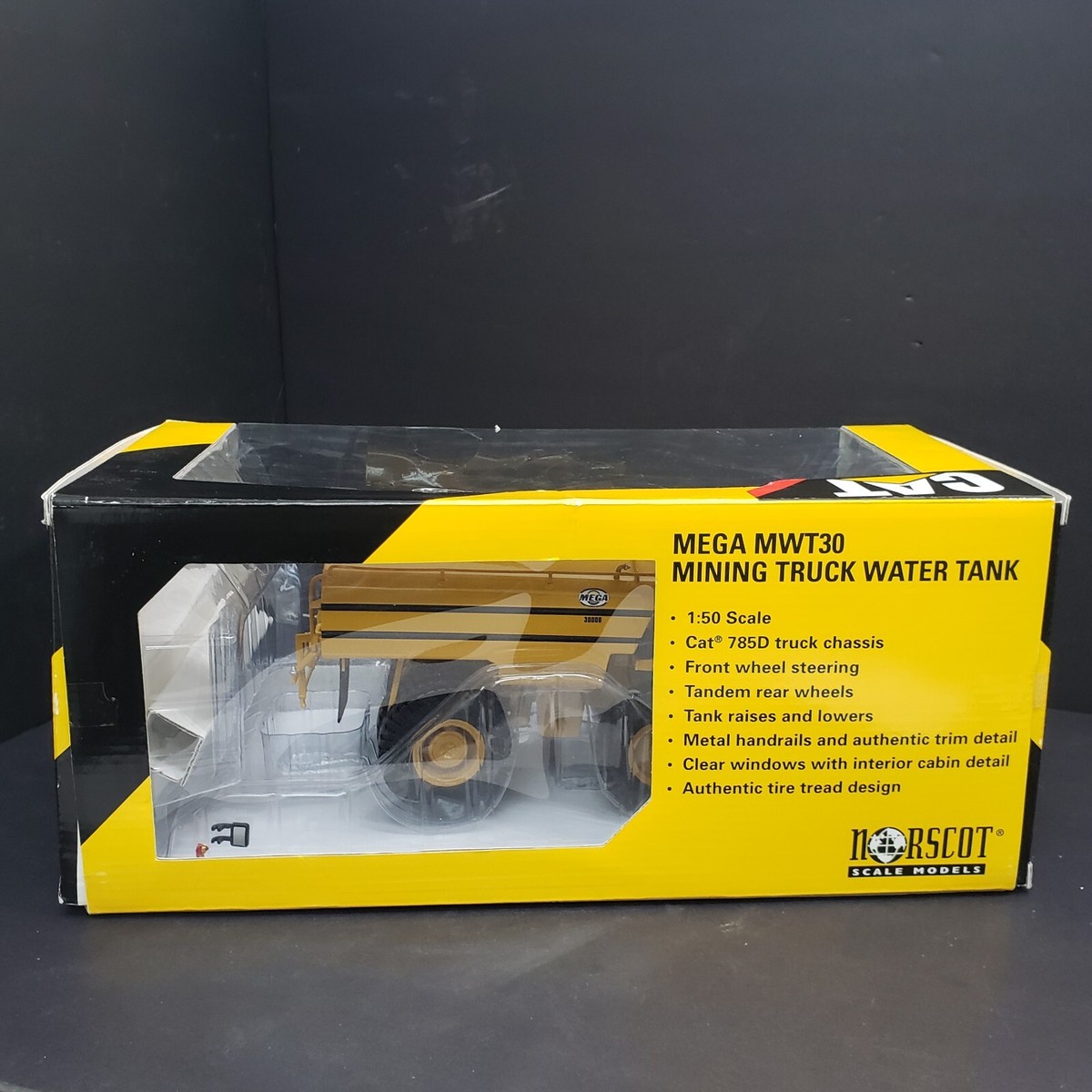 ミニカー 602-007 1/50 CAT MEGA MWT30 55276 Norscot Cat Mega MWT30 Mining Truck Water Tank 1:50 DieCast 55276