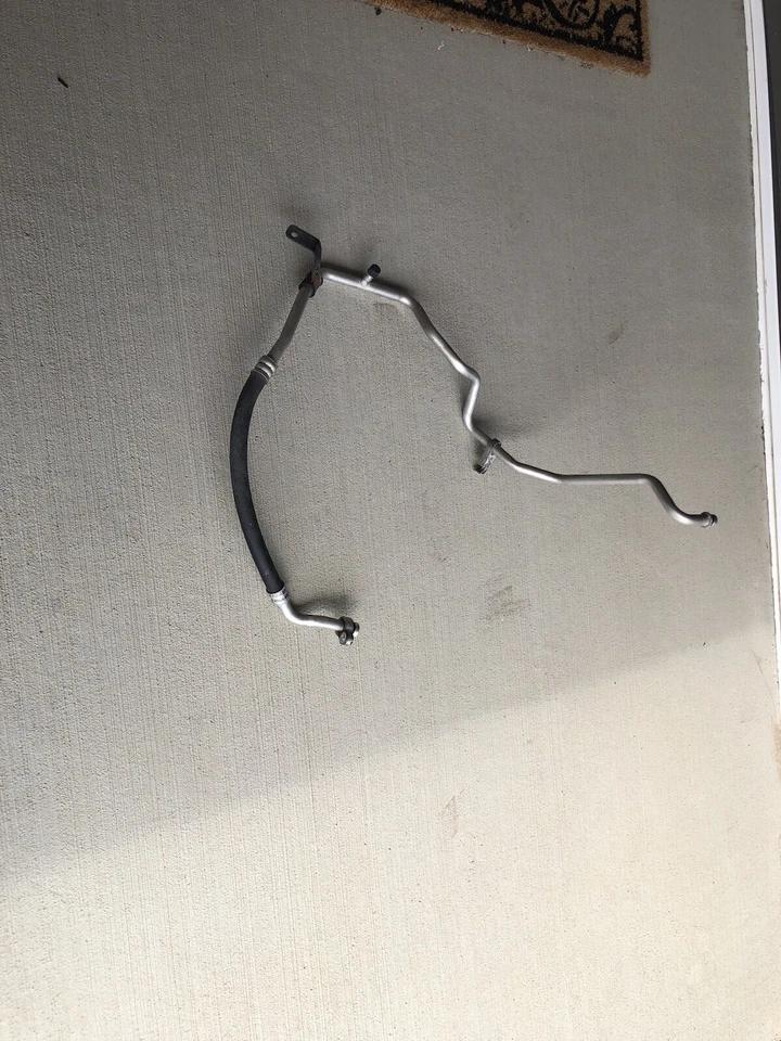 Nissan Cube 2011 aire acondicionado manguera de succión OEM, flexible Foto 3 de 4