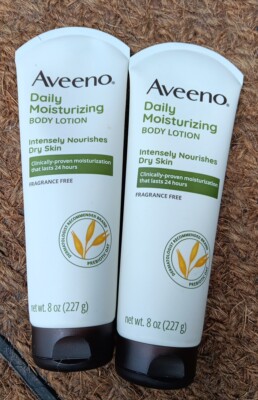 2 Aveeno Daily Moisturizing Body Lotion Prebiotic Oat Formula 8 oz(D4)