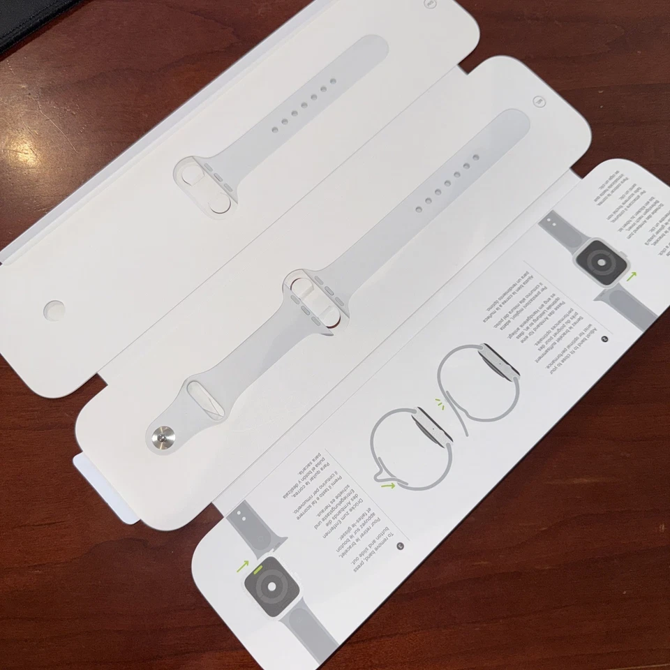 Браслет для Apple Watch MTPK2AM/A белый 44 мм 45 мм открытая коробка - Изображение 3 из 3