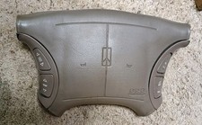 Gm 1991-95 Oldsmobile 98 Ninety Eight Steering Wheel Center Oem Olds Gm 1991-95 Oldsmobile 98 Ninety Eight Steering Wheel Center Oem Olds