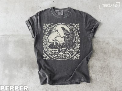 Gothic Mystical Fox Raven Animal Wildlife Nature Comfort Tee