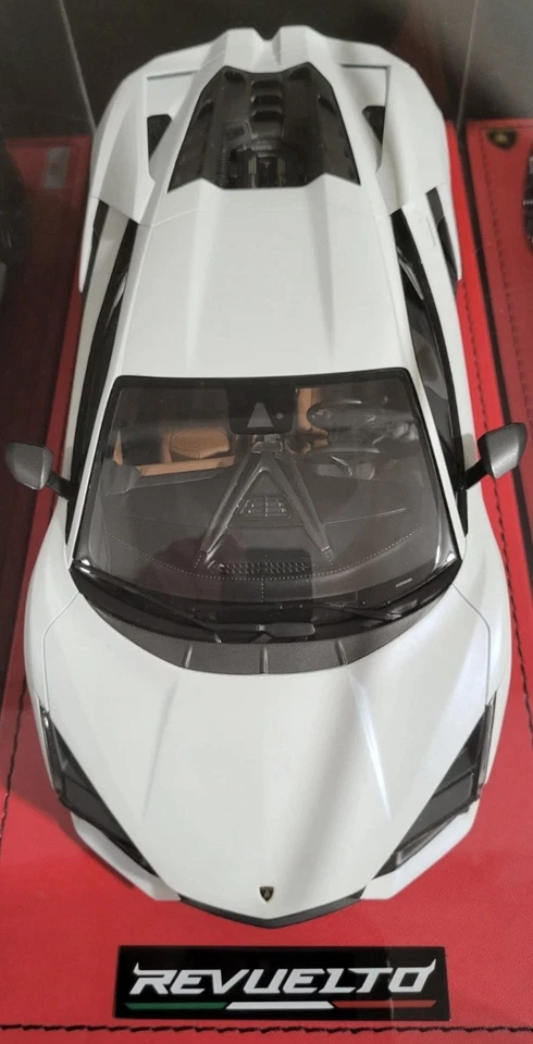 LAMBORGHINI REVUELTO 1/18 BIANCO SIDERALE MATT MR COLLECTION MODELS LAMBO058C - Immagine 3 di 4