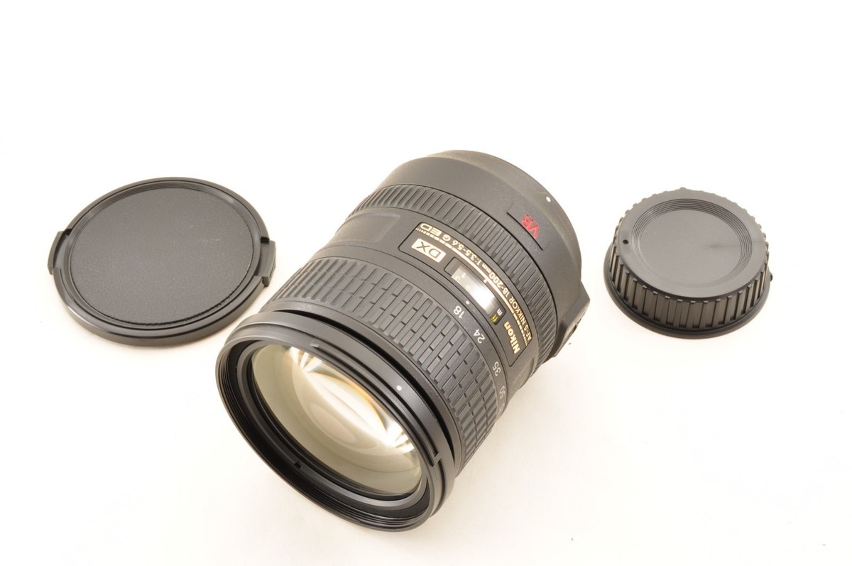 Nikon AF-S DX NIKKOR 18-200mm f/3.5-5.6 G ED VR Zoom Lens