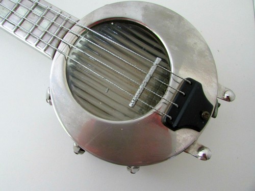 ANTIQUE MANDOLIN GUITAR LIQUOR WHISKY MUSICAL EMPTY BOTTLE DECANTER WORKING 13'' - Picture 7 of 7