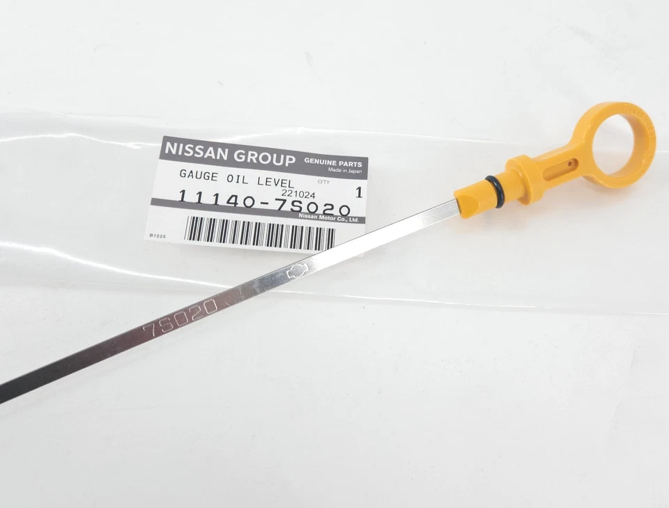 Genuine OEM Nissan Infiniti 11140-7S020 Engine Oil Level Dipstick Gauge - Image 4 of 4