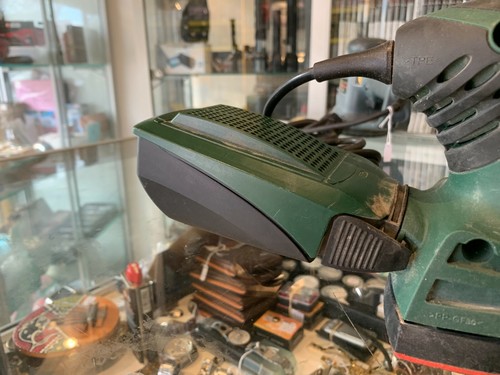 BOSCH (PSM 160A) ELECTRIC MULTI SANDER WITH MICRO FILTER / 160W - AU STOCK ! - Picture 4 of 10