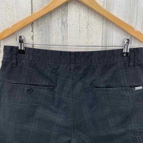 Volcom Chino Golf Shorts Men 32 Black Microplaid Cotton Blend Pockets Flat Front - Picture 4 of 8