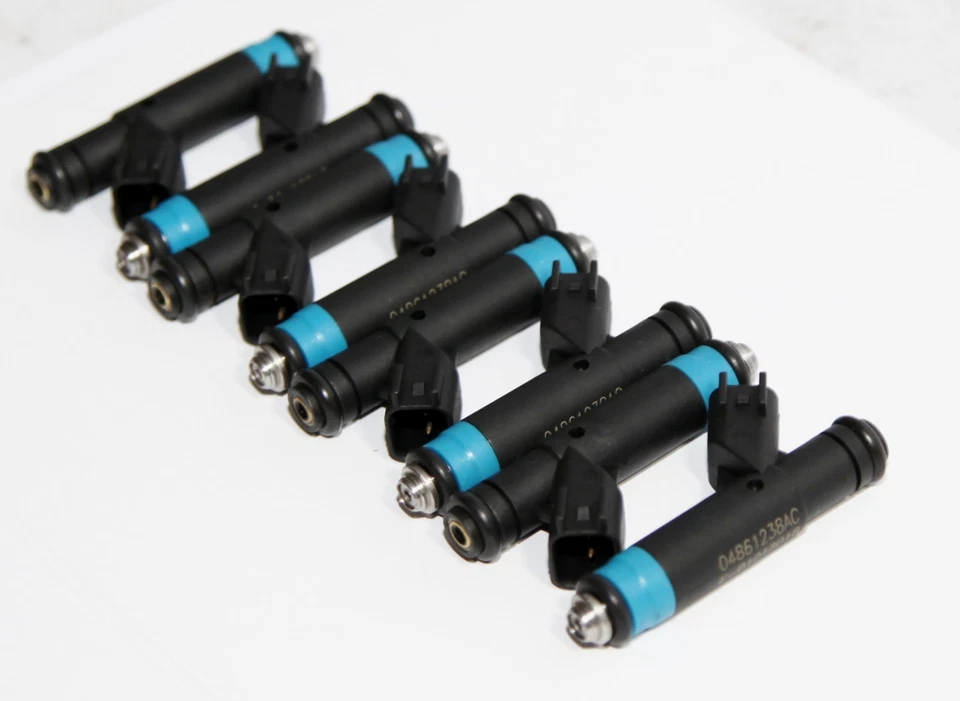 Inyectores de combustible para Dodge RAM 1500/RAM 2500/RAM 3500 2003 5,7 L V8 1 JUEGO = 8 piezas Foto 4 de 4