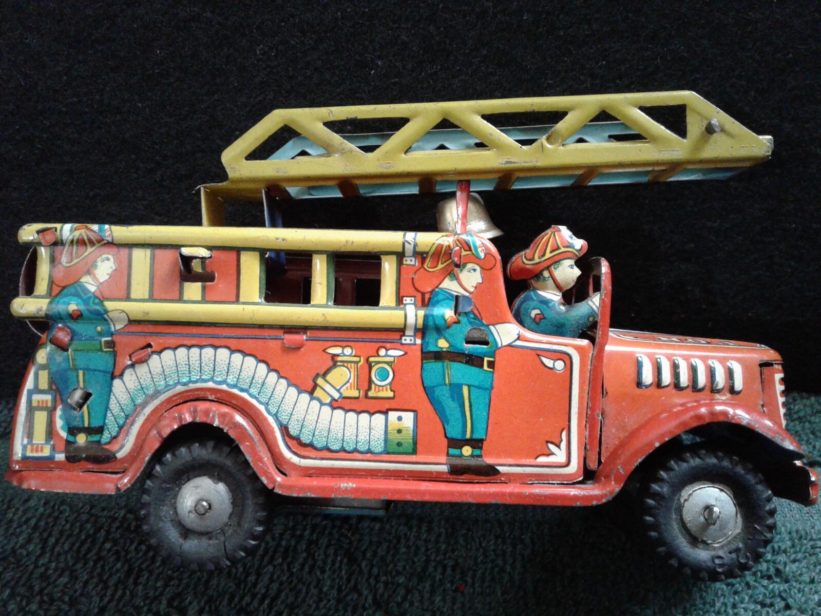 Vintage Tin Litho TM Trade Mark No. 1 Fire Truck w/Ladder & Bell, Japan