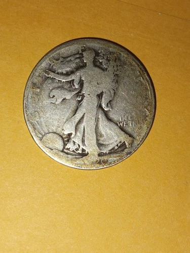 1920 D Walking Liberty Half Dollar Good Condition 90% Silver 50 C