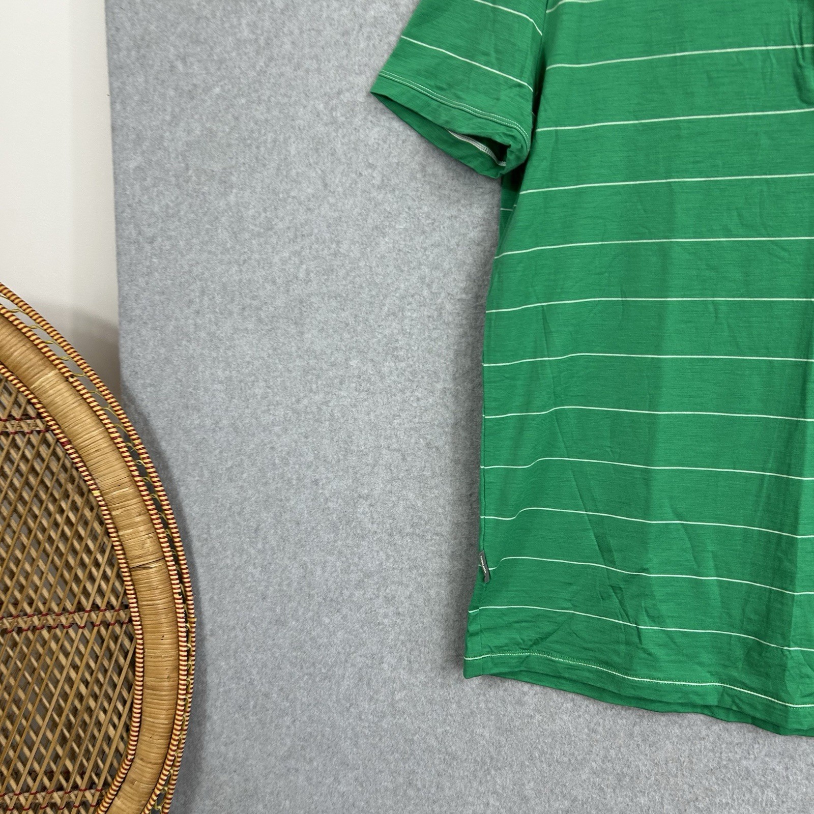 Icebreaker Polo Shirt Men’s Size M Green White Stripes Merino Wool image 4
