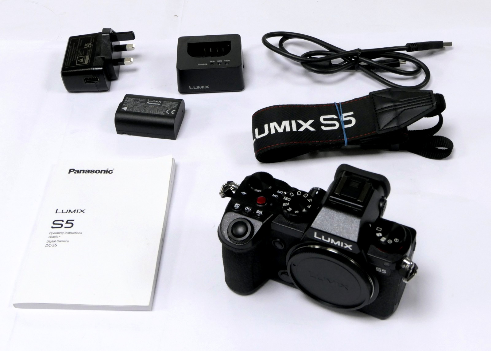 Panasonic LUMIX S5 24.2MP Mirrorless Camera Body Only DC-S5 (REF771)