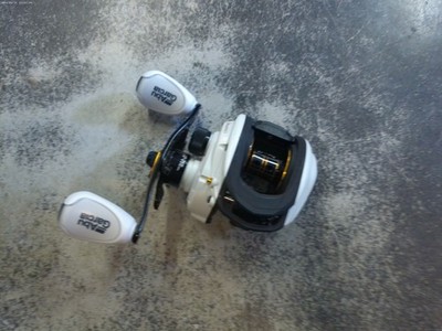 ABU GARCIA MAX 4 PRO Fishing Reel