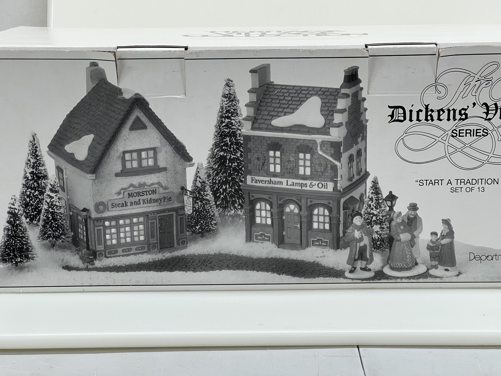 Dept 56 Start A Tradition 13-Piece Heritage Village Set  