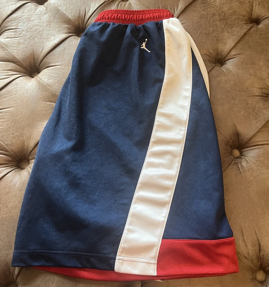 ‼️ Vintage Original Jordan Brand St. John’s University Red Storm ⛈️🏀 Shorts 2X - Image 3 of 4