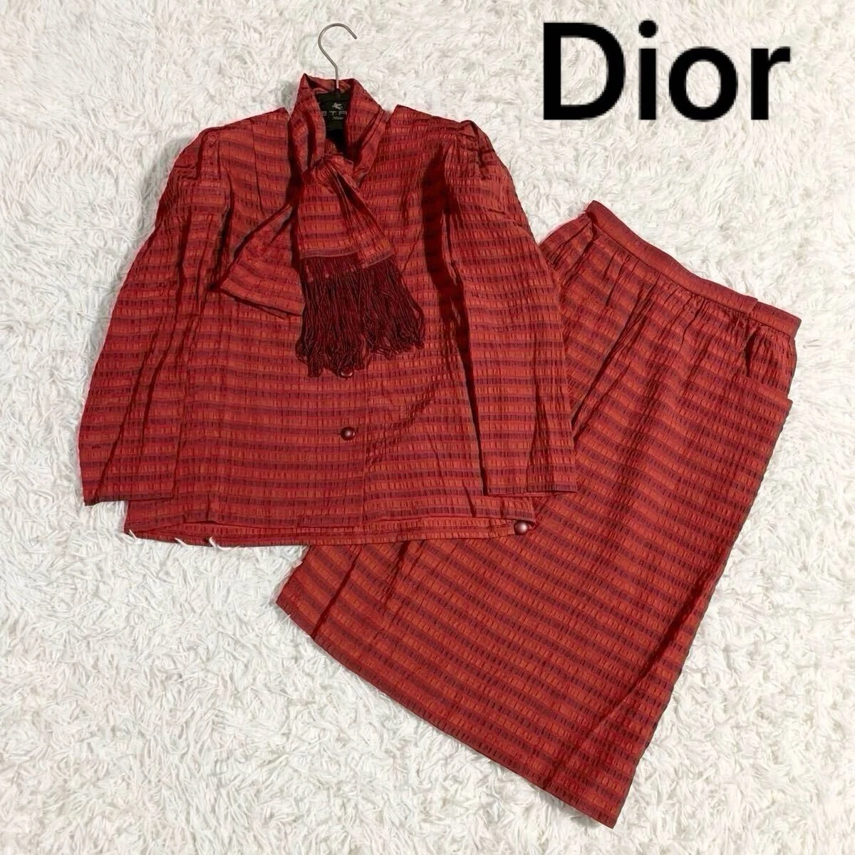 Ensemble jupe veste écharpe trois pièces soie Christian Dior Pret a porter taille 9 rouge
