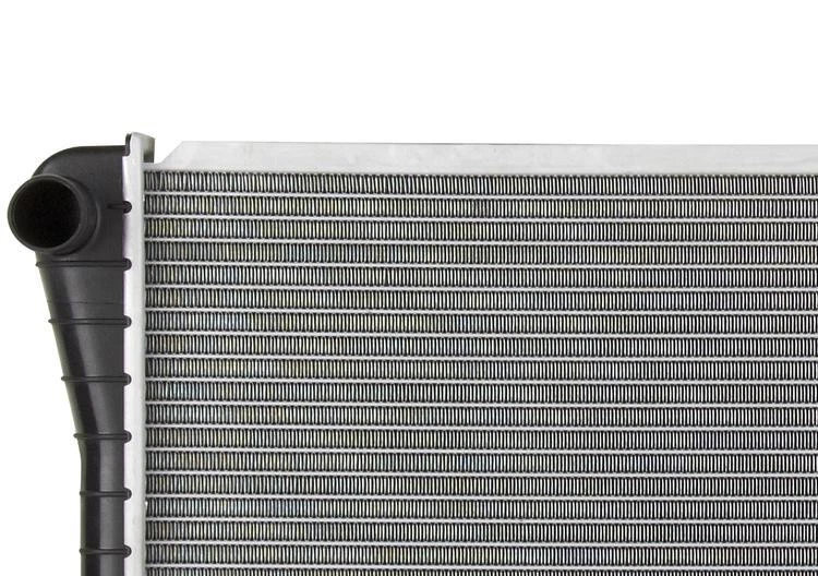 Radiador para Chevrolet GMC compatible con G30 Safari Astro SBR924 Foto 4 de 4