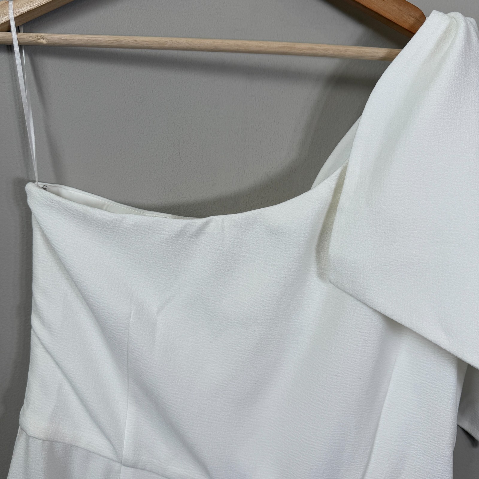 Dress the Population Tiffany One-Shoulder Jumpsuit Women's XXL Off White Bow NWT thumbnail 14