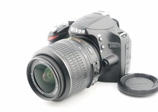 2,324 shots taken. Nikon D3200 AF-S DX NIKKOR 18-55mm f/3.5-5.6 G VR. W0110 419