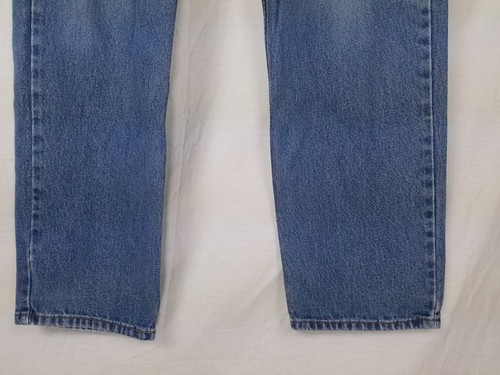 Pantalones de mezclilla para hombre Levis 550 de calce relajado talla 36x34 descoloridos oscuro lavado con pestaña roja W36 L34 - Imagen 3 de 9