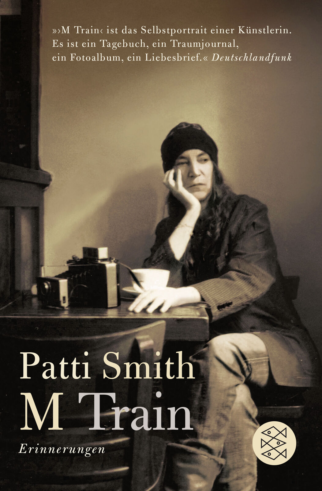 Thumbnail - Patti Smith; Brigitte Jakobeit / M Train