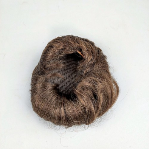 Vintage doll wig, brown, 11" to 11.5", M. Wanke, short hair - Picture 6 of 6