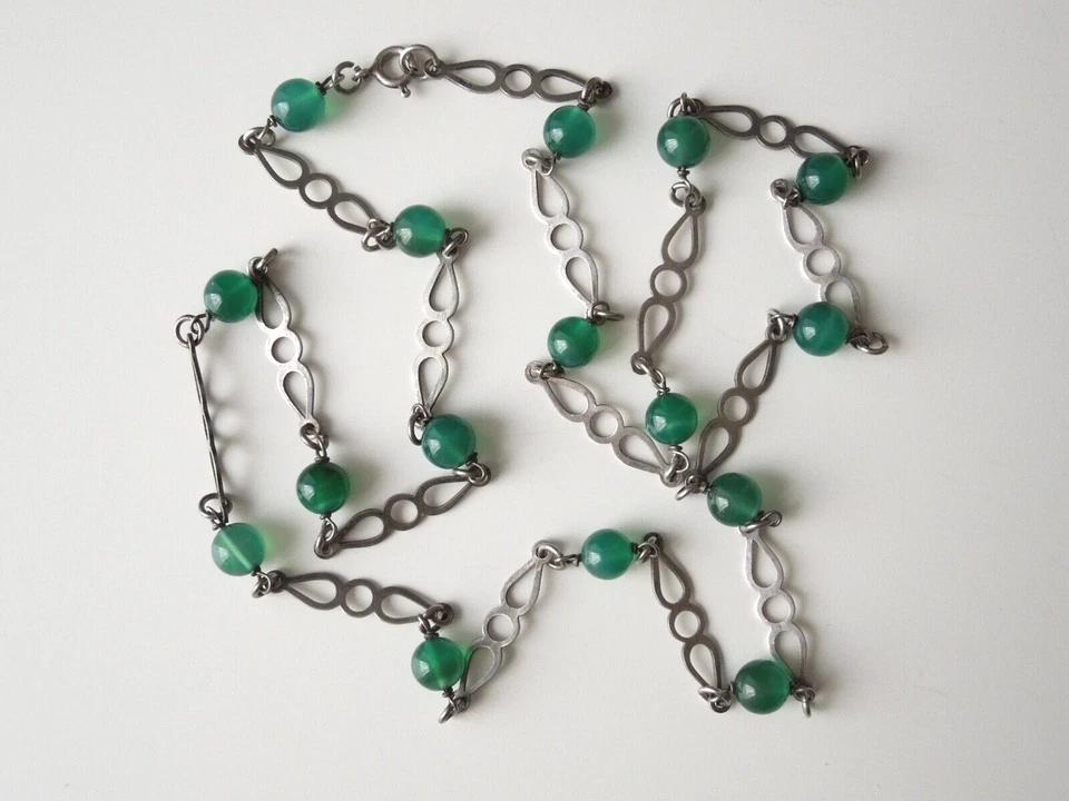 Vecchia Collana In Argento 800 Con Palline In Giada Verde? 23,5 G/76,5 CM - Immagine 3 di 4