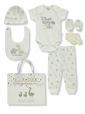 Duck Duck Goose Unisex 8-Piece Layette Gift Set Color: multi Size: 3 - 6 months