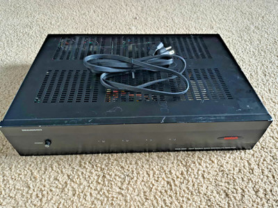 Xantech Mraudio4x4 Multi Zone Amplifier 4 Source Audio Controller Amplifier USED