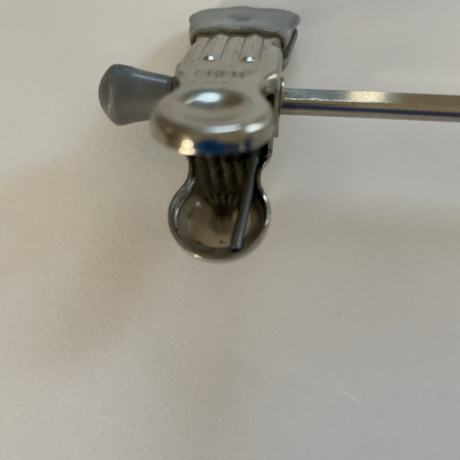 MAWA Non-Slip Steel Adjustable Clip Hangers. Set Of 9. Silver.