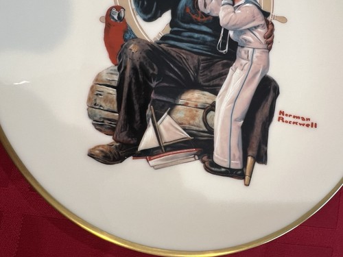 2 DANBURY MINT NORMAN ROCKWELL FINE CHINA PLATES "SHIP AHOY" SATRUDAY'S HEROES" - Picture 19 of 24