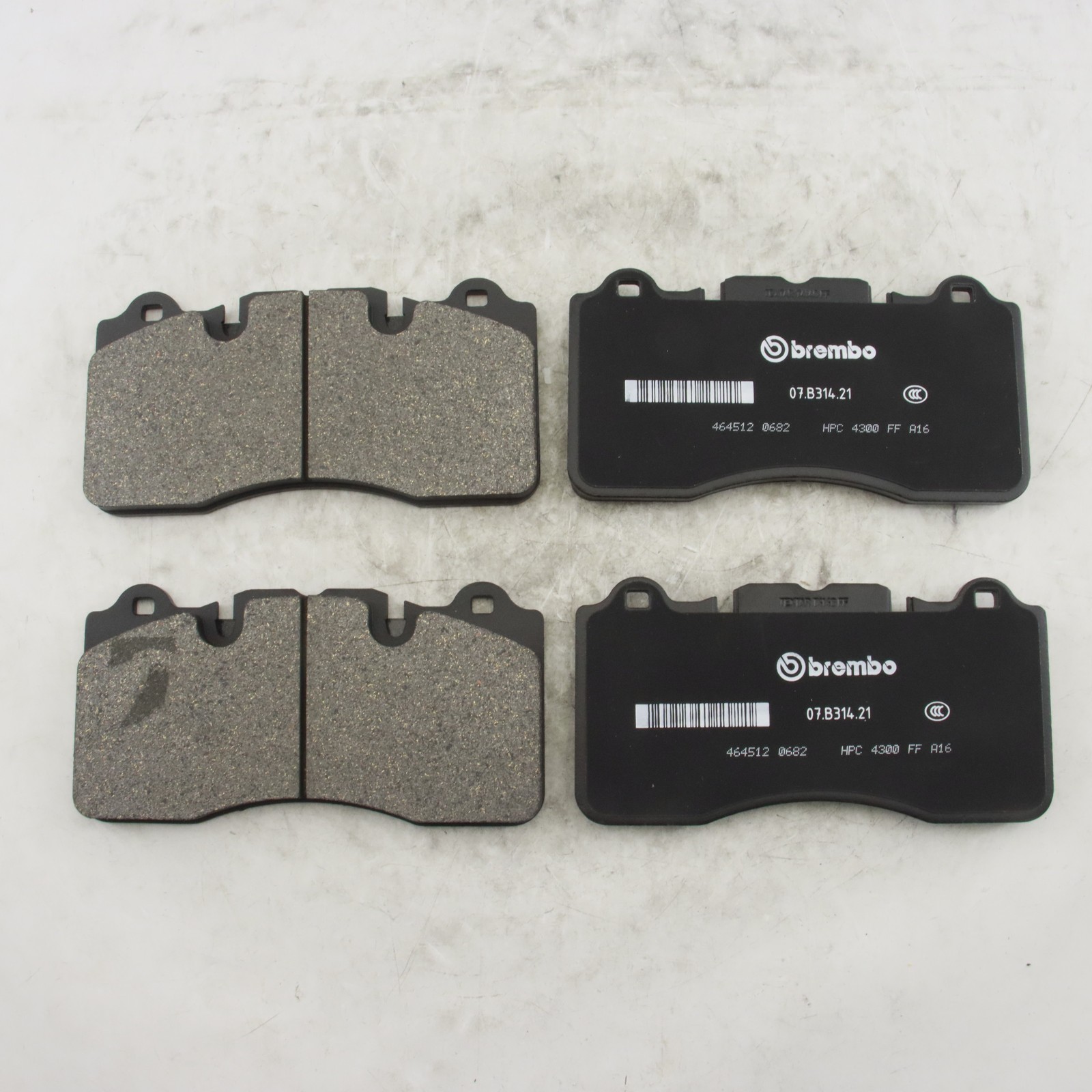 Ferrari California Spider Front Brake pad kits Set P/N 70003329