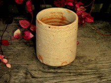 Tasse à thé japonaise Showa style rétro shino vintage ancienne porcelaine Yunomi