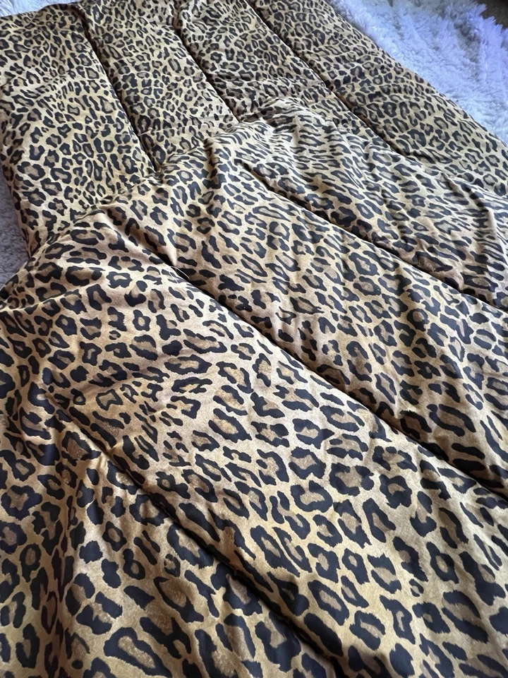 Edredón doble Ralph Lauren Aragón estampado animal/guepardo Foto 2 de 4