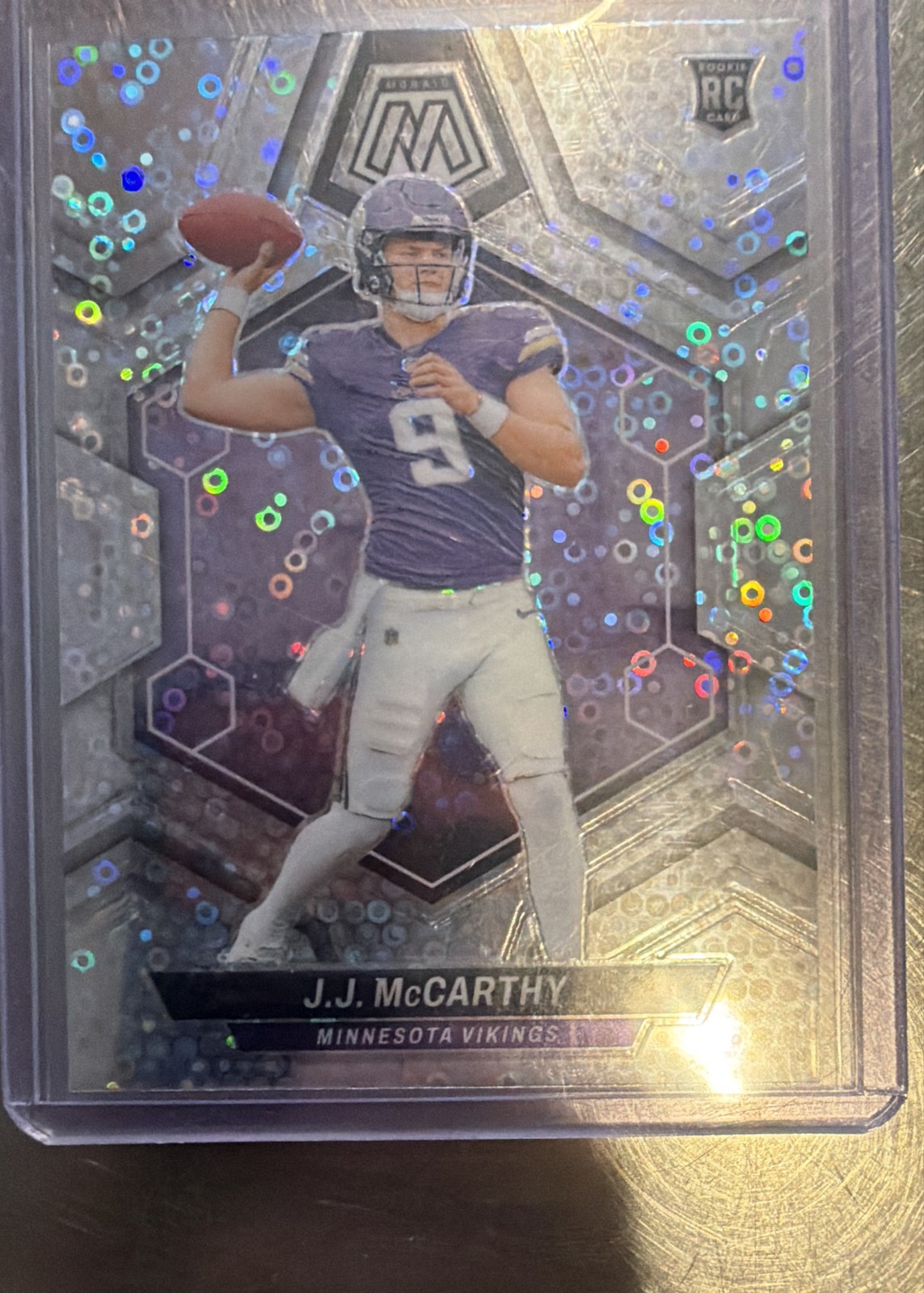 2024 Panini Mosaic - Rookies J.J. McCarthy #310 No Huddle Silver Mosaic Prizm RC