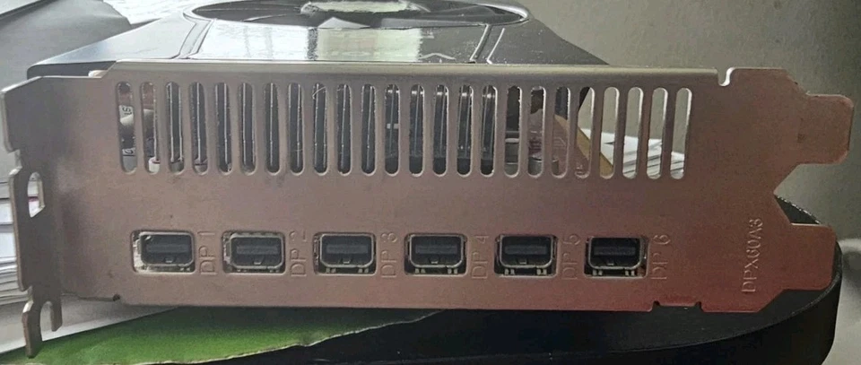 VisionTek Radeon 7870 2GB Eyefinity 6 Graphics Card - 900548 - Image 3 of 3