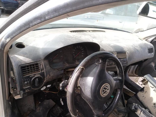 Salpicadero para VOLKSWAGEN BORA BERLINA (1J2)(1998) Highline 2000 173690 - Imagen 1 de 8