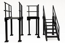 Piattaforma passerella industriale scala 1:12 con scale| Action Figure Diorama