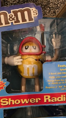 M&M Scuba Shower AM/FM Radio Yellow Peanut / New in Box Exclusive