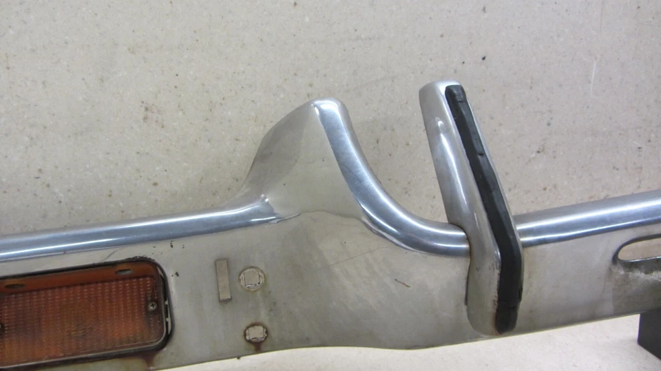 1972 72 FORD GRAN TORINO RANCHERO FRONT BUMPER PARKING LAMP - Image 3 of 4