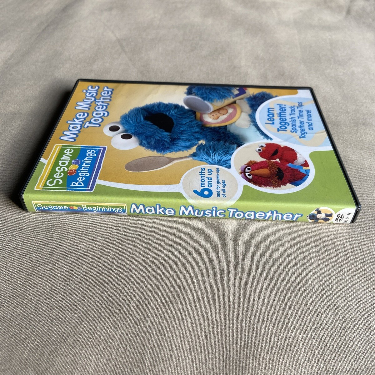 Sesame Street Beginnings: Make Music Together (DVD + Insert) Elmo