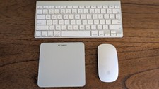Apple Wireless Keyboard and Magic Mouse (A129...
