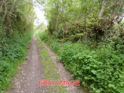 PHOTO  FOOTPATH UP TO KENNELS ROAD FROM ALSTON LANE THE FOOTPATH AT TIMES HAS OV