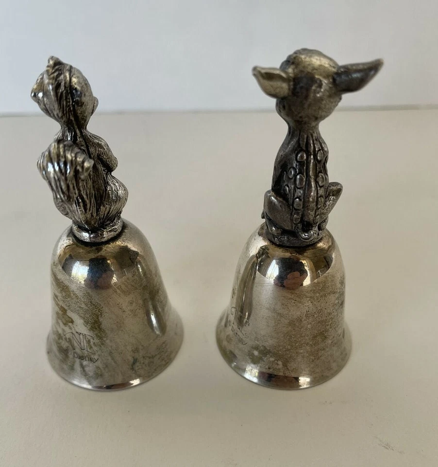 Campanas de peltre Disney Flower the Skunk and Bambi NE Collector's Society Foto 4 de 4