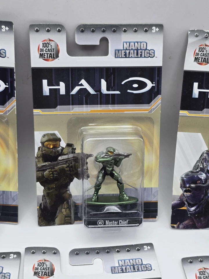 Lote de 12 figuras coleccionables de metal fundido a presión Halo Nano Metalfigs  Foto 4 de 4