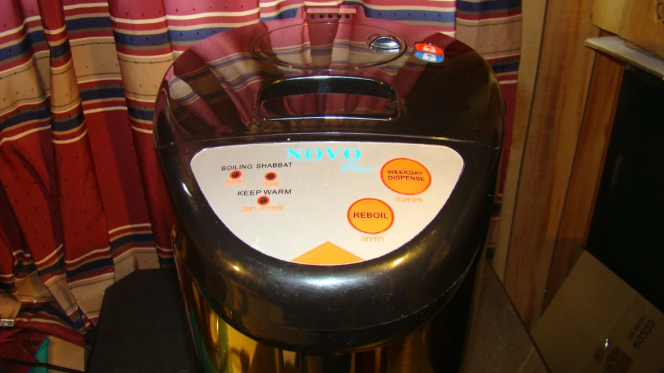 Dispensador de caldera de agua caliente Novo Plus olla térmica de acero inoxidable con gatillo de taza Foto 2 de 4