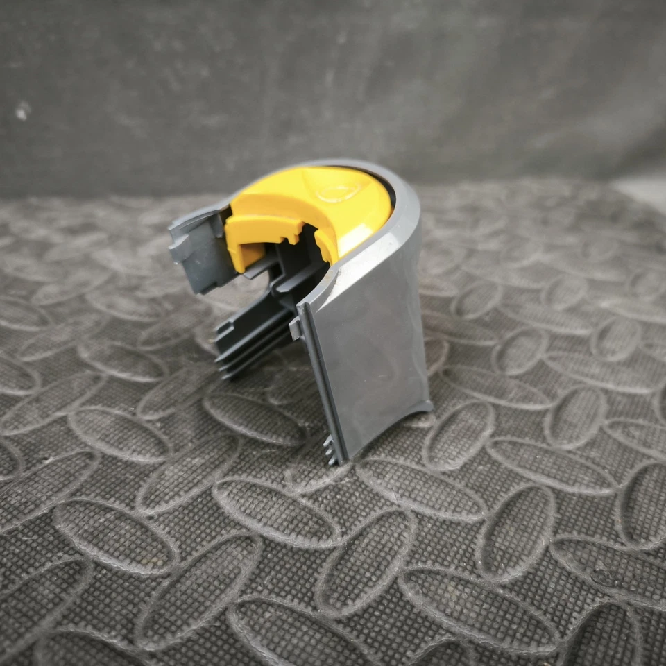 Dyson DC07 Switch Cover Clip Vacuum Cleaner Parts Used Genuine Yellow - Image 4 of 4